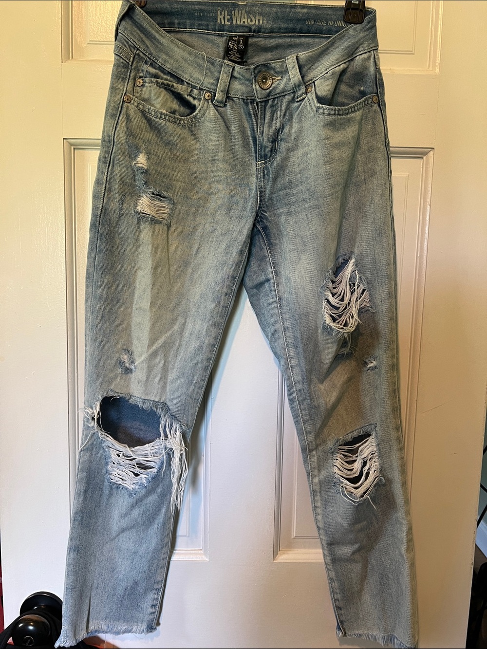 Rewash Light Blue Distressed Ankle Crop Jeans